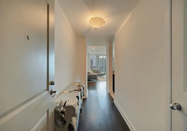 2nd image of 3338 Peachtree Rd Ne #1807, Atlanta, GA 30326 | MLS# 7822490