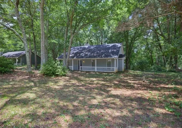 Photo 3 of Sale Pending at 440 Cowan Rd, Covington, GA 30016 | MLS# 7796719 | Listing updated on 2026-09-18