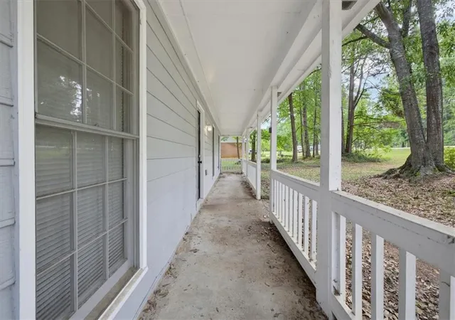 Photo 3 of Sale Pending at 440 Cowan Rd, Covington, GA 30016 | MLS# 7796719 | Listing updated on 2026-09-18