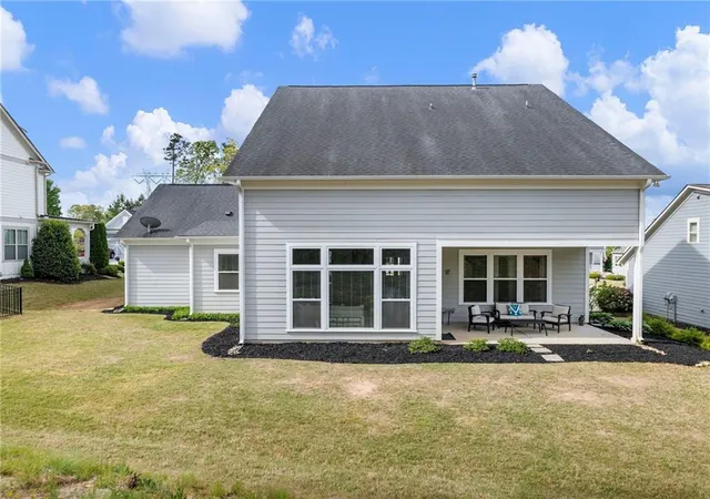 Photo 2 of Single family home for sale at 6286 Cedar Springs Ln, Hoschton, GA 30548 | MLS# 7813225 | Listing updated on 2026-09-03