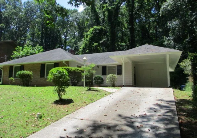 1st image of 2032 Rector Dr Sw, Atlanta, GA 30311 | MLS# 7714148