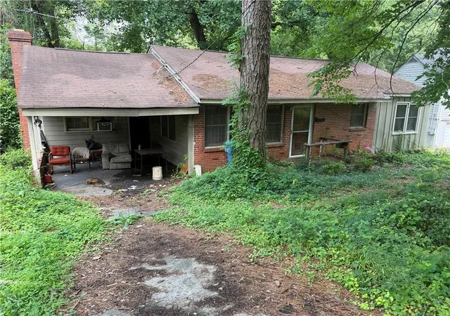 Photo 1 of Single family home for sale at 1978 Dodson Dr Sw, Atlanta, GA 30311 | MLS# 7808679 | Listing updated on 2026-07-29