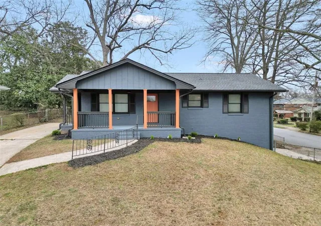 Photo 3 of Sale Pending at 2940 Harris St, Atlanta, GA 30344 | MLS# 7794210 | Listing updated on 2026-09-09