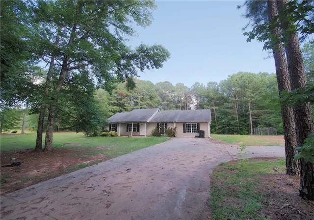 1st image of 1651 Liberty Ch Rd, Bremen, GA 30110 | MLS# 7809852