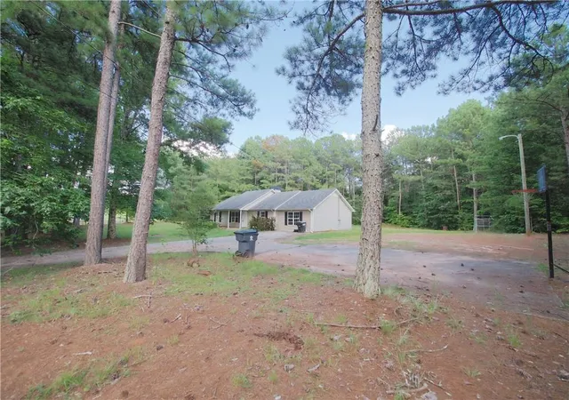3rd image of 1651 Liberty Ch Rd, Bremen, GA 30110 | MLS# 7809852