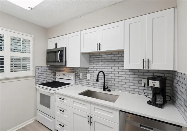 2nd image of 6700 Roswell Rd, Atlanta, GA 30328