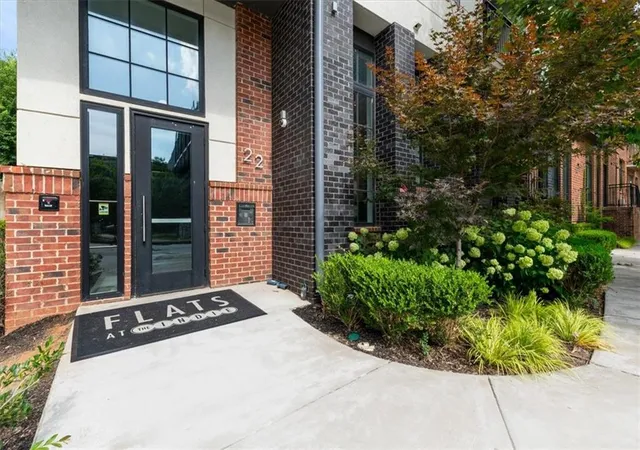 2nd image of 22 Airline St Ne #106, Atlanta, GA 30312 | MLS# 7811656