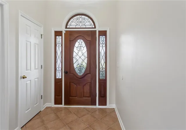 Photo 3 of Single family home for sale at 1433 Rosewood Creek Dr, Marietta, GA 30066 | MLS# 7828590 | Listing updated on 2026-08-28