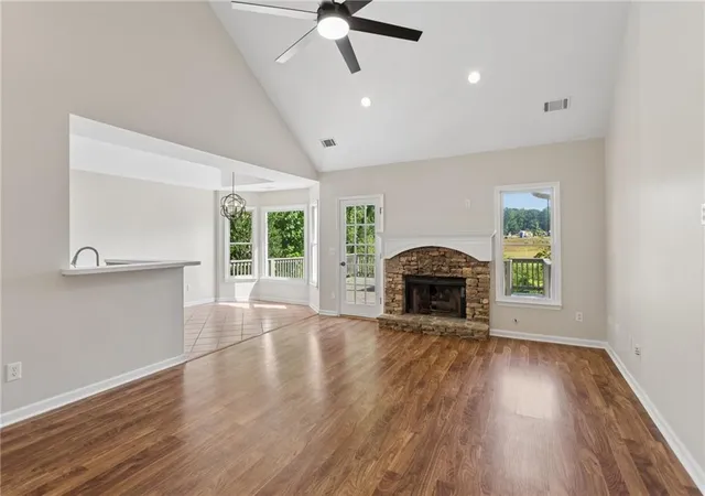 Photo 4 of Single family home for sale at 1433 Rosewood Creek Dr, Marietta, GA 30066 | MLS# 7828590 | Listing updated on 2026-08-28