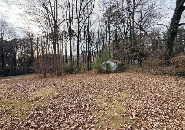 Photo 3 of Sale Pending at 2743 Pine Hl Dr NW, Kennesaw, GA 30144 | MLS# 7691308 | Listing updated on 2026-02-06