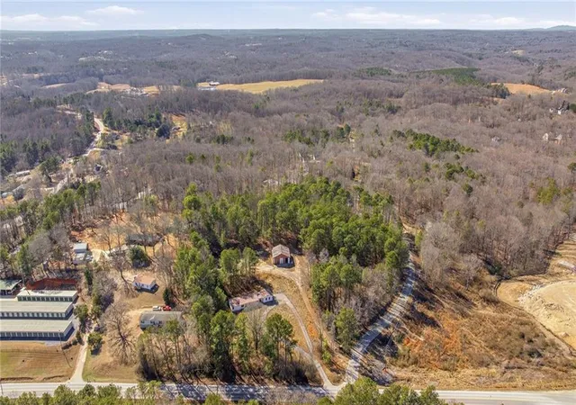 3rd image of 3004 Candler Rd, Gainesville, GA 30507 | MLS# 7721615