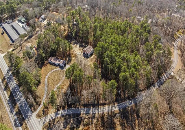5th image of 3004 Candler Rd, Gainesville, GA 30507 | MLS# 7721615