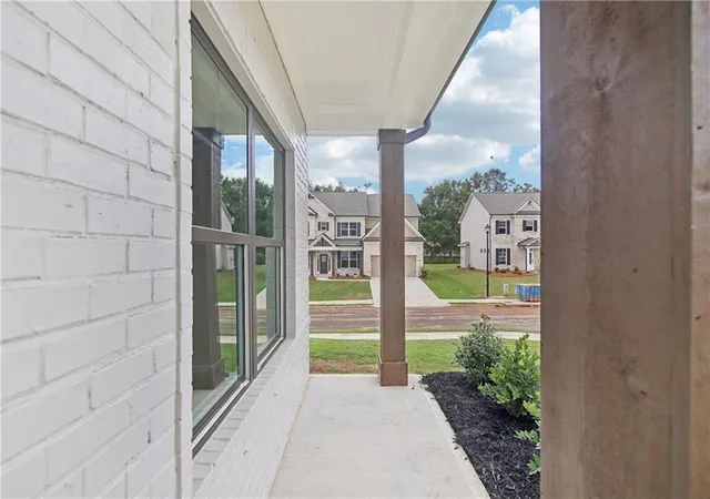 Photo 3 of Sale Pending at 39 Cardinal Ridge Ct, Winder, GA 30680 | MLS# 7746981 | Listing updated on 2026-10-22