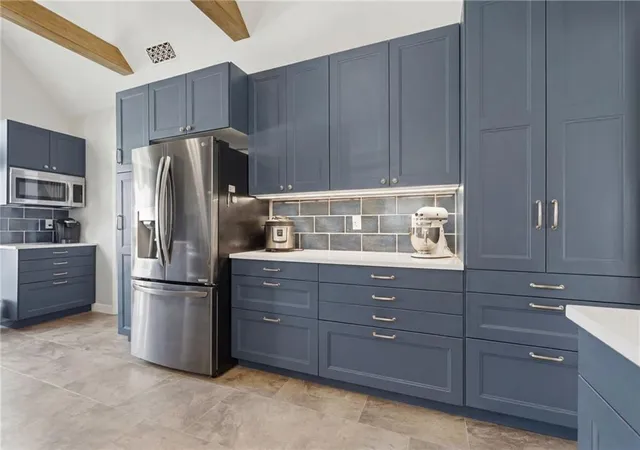 3rd image of 813 Ridgeland Trl, Clarkston, GA 30021 | MLS# 7776147