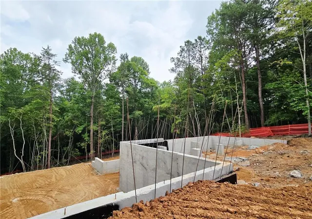 3rd image of 280 Winterberry Wy, Roswell, GA 30075 | MLS# 7706010