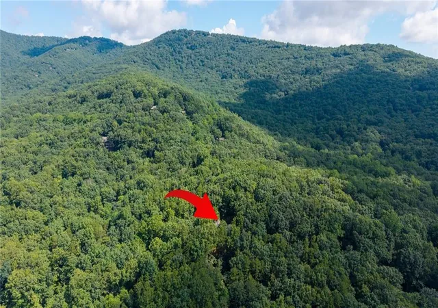 Photo 2 of Sale Pending at 51 Trout Lily Trl, Jasper, GA 30143 | MLS# 7805794 | Listing updated on 2026-08-16