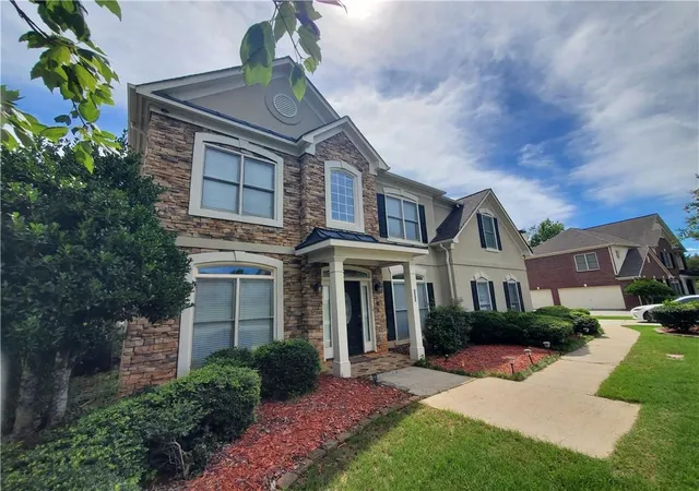 Photo 1 of Single family home for sale at 3525 Hickory Branch Trl, Suwanee, GA 30024 | MLS# 7798358 | Listing updated on 2026-09-04