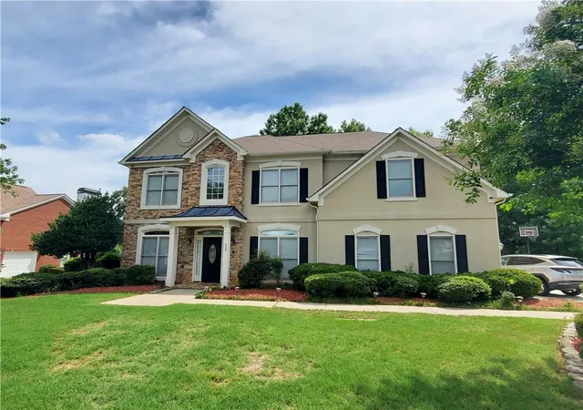 Photo 4 of Single family home for sale at 3525 Hickory Branch Trl, Suwanee, GA 30024 | MLS# 7798358 | Listing updated on 2026-09-04