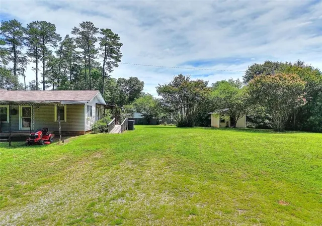 Homes for sale in Lilburn, GA | 1226 Killian Hill Rd, Lilburn, GA 30047 | MLS# 7798447