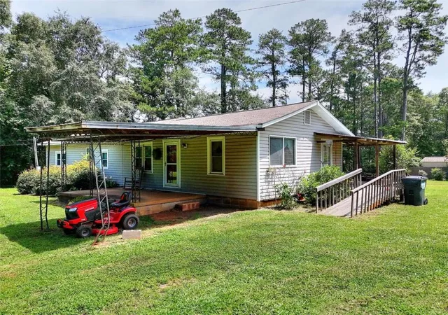 Homes for sale in Lilburn, GA | 1226 Killian Hill Rd, Lilburn, GA 30047 | MLS# 7798447