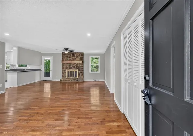 Photo 3 of Sale Pending at 110 Thornwood Dr, Rome, GA 30165 | MLS# 7829884 | Listing updated on 2026-09-01