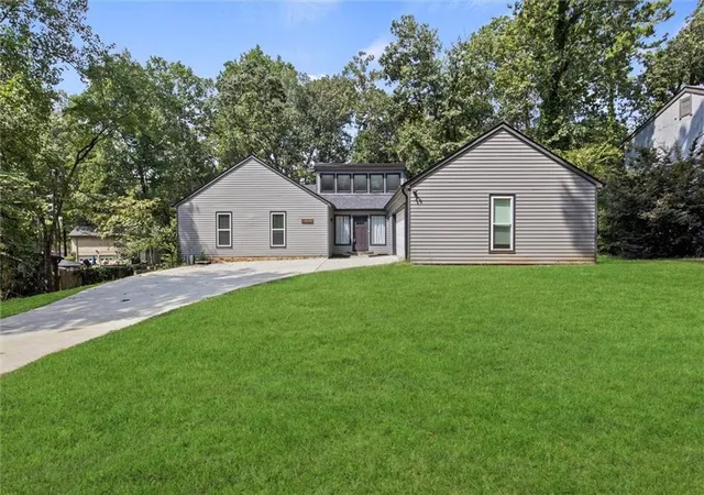 1st image of 1060 Deer Chase Ct, Stone Mountain, GA 30088 | MLS# 7780005