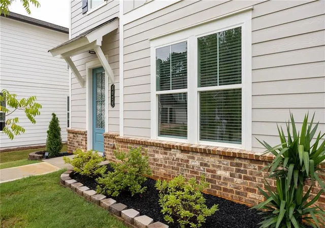 Photo 3 of Single family home for sale at 3029 Cambridge Ml St, Acworth, GA 30102 | MLS# 7802105 | Listing updated on 2026-09-02