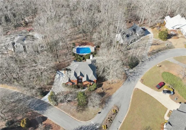 2nd image of 2857 Bridgeview Dr, Gainesville, GA 30507 | MLS# 7706850