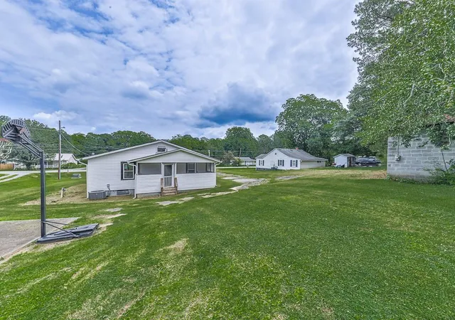 Homes for sale in Rockmart, GA | 661 Atlanta Hwy, Rockmart, GA 30153 | MLS# 7792260