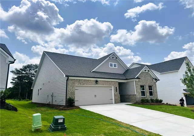 2nd image of 210 Wingate Dr, Winder, GA 30680 | MLS# 7750141