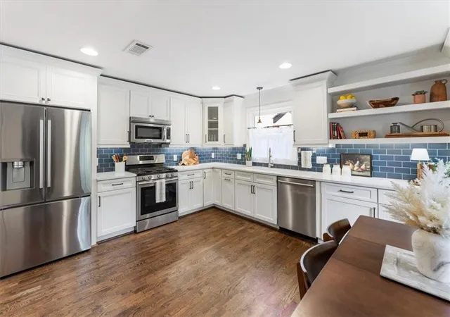 Photo 1 of Sale Pending at 198 Watson Cir Se, Atlanta, GA 30317 | MLS# 7848519 | Listing updated on 2026-10-20