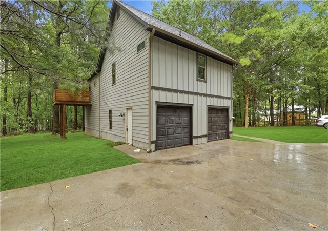 Photo 3 of Single family home for sale at 331 Old Brock Rd, Rockmart, GA 30153 | MLS# 7817255 | Listing updated on 2026-10-15