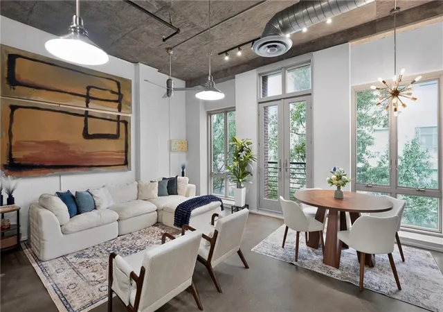 Listing Photo 4 - Condo for sale in building located at 123 Luckie St Nw, Atlanta, GA 30303 - Unit #1503