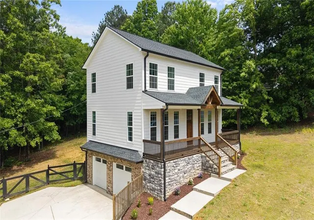 1st image of 253 Mulberry Ln, Lindale, GA 30147 | MLS# 7762647