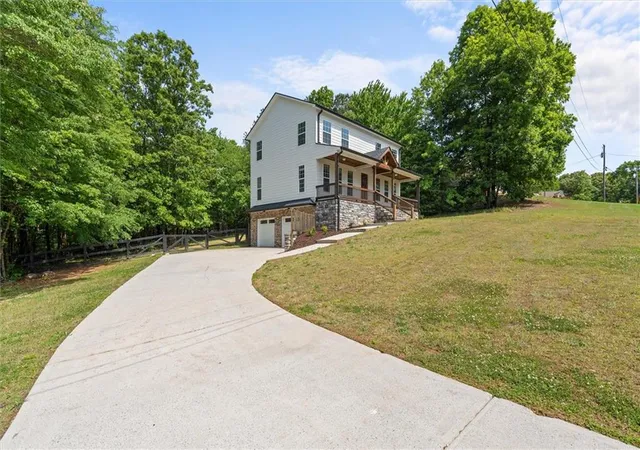 3rd image of 253 Mulberry Ln, Lindale, GA 30147 | MLS# 7762647