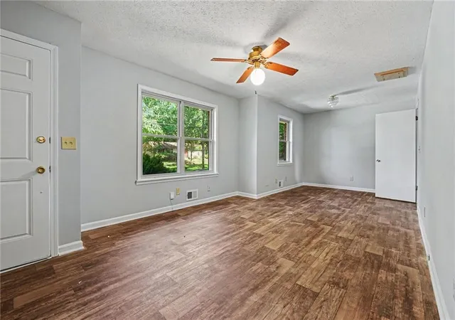 Homes for sale in Douglasville, GA | 2913 Vogue Dr, Douglasville, GA 30134 | MLS# 7780254