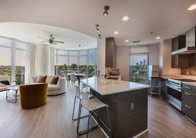 1st image of 222 12Th St Ne #806, Atlanta, GA 30309 | MLS# 7782883
