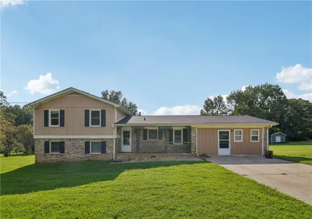 Photo 1 of Single family home for sale at 4773 Bell Cir, Conyers, GA 30094 | MLS# 7800023 | Listing updated on 2026-07-11