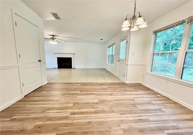 5th image of 35 Rolling Ridge Dr, Covington, GA 30016 | MLS# 7816289