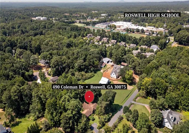 Photo 2 of Sale Pending at 490 Coleman Dr, Roswell, GA 30075 | MLS# 7821585 | Listing updated on 2026-10-14