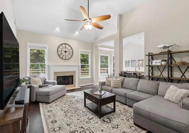 2nd image of 3850 Bridle Creek Dr, Suwanee, GA 30024 | MLS# 7821456