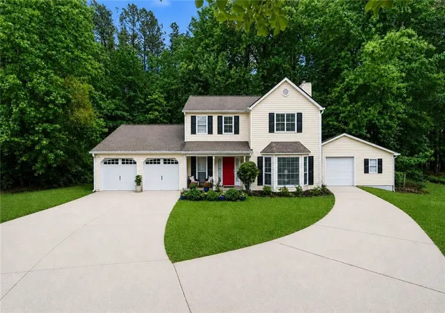 Homes for sale in Acworth, GA | 4002 Baywatch Cvs Nw, Acworth, GA 30101 | MLS# 7768497