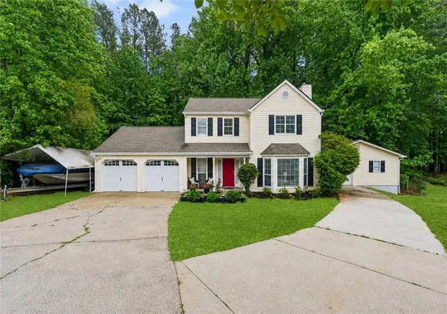 Homes for sale in Acworth, GA | 4002 Baywatch Cvs Nw, Acworth, GA 30101 | MLS# 7768497