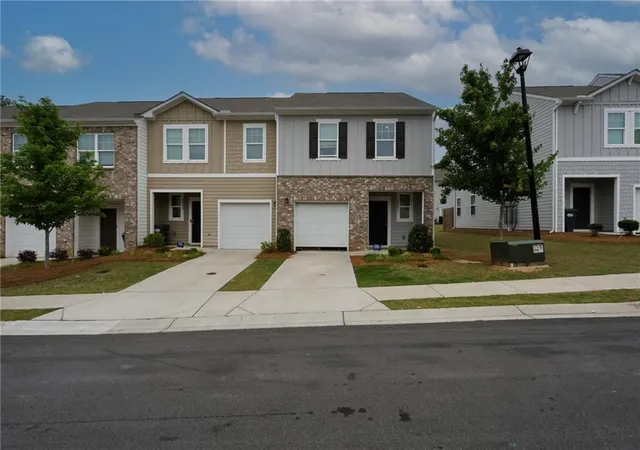2nd image of 3541 Condor Ct Sw, Atlanta, GA 30331 | MLS# 7764370