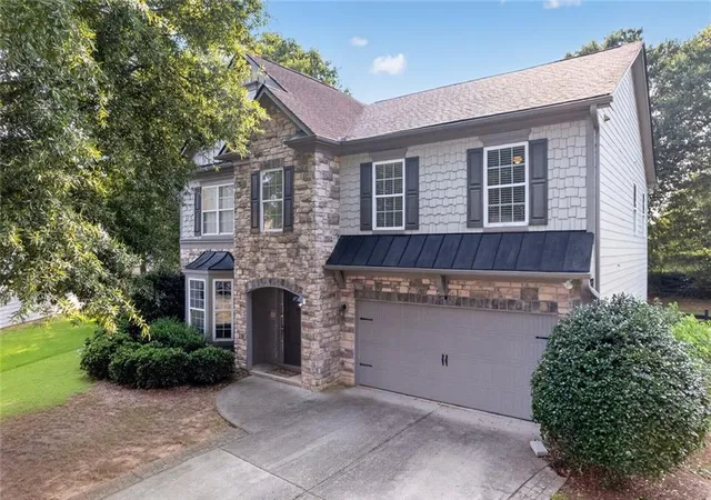Photo 1 of Single family home for sale at 5040 Fieldstone View Cir, Cumming, GA 30028 | MLS# 7825383 | Listing updated on 2026-08-26