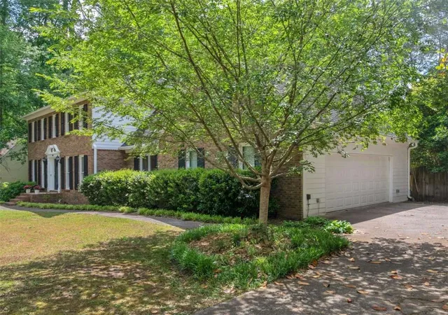 4th image of 8601 N Shore Dr N, Jonesboro, GA 30236 | MLS# 7793169