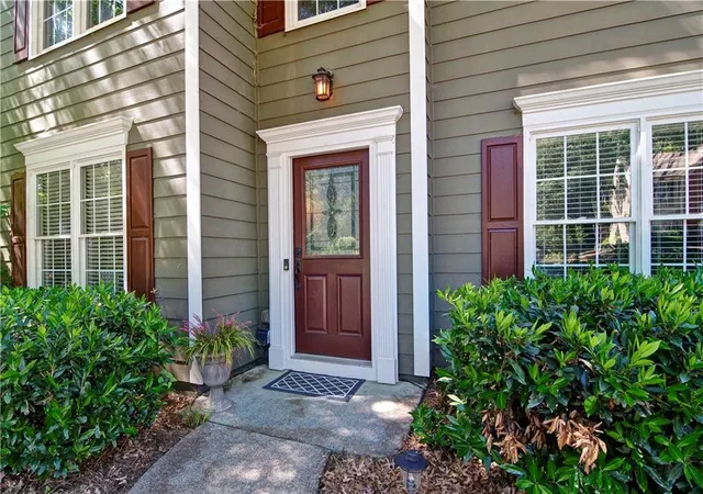 Homes for sale in Woodstock, GA | 8004 Huntcliff Rd, Woodstock, GA 30189 | MLS# 7786232