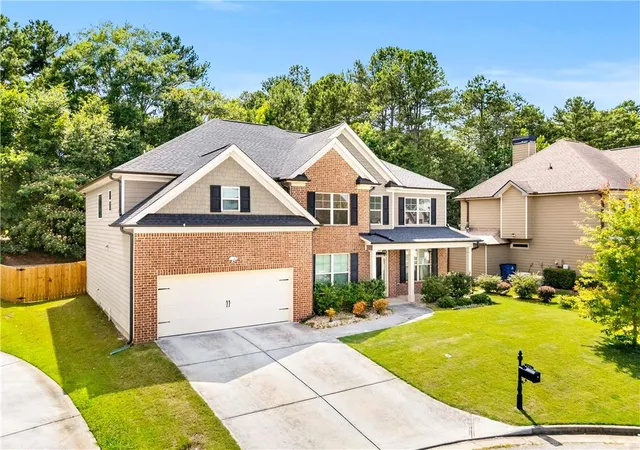 2nd image of 263 Silvertop Dr, Grayson, GA 30017 | MLS# 7802621