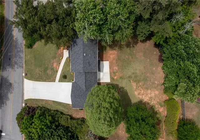46th image of 4307 Cedar Wood Dr Sw, Lilburn, GA 30047 | MLS# 7824898