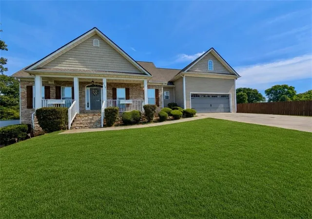 1st image of 218 Bowdoin Ln, Adairsville, GA 30103 | MLS# 7726056